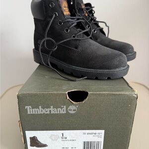 Timberland Kid’s Classic 6” Boots